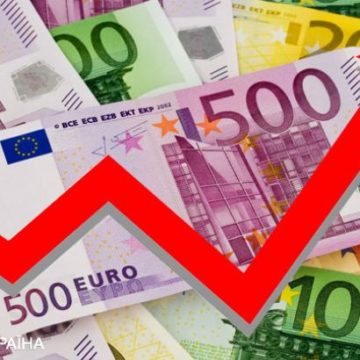 НБУ установил курс евро выше 33 гривен на 21 сентября