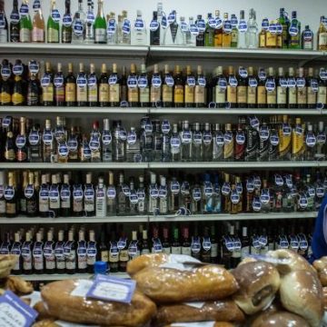 Киеврада определила вопрос запрета продажи алкоголя ночью как неотложный