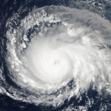 Ураган “Уилла” в Тихом океане достиг максимальной категории