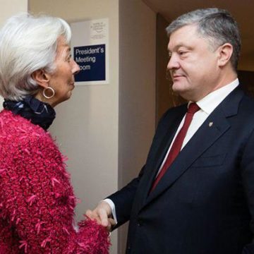Порошенко планирует провести переговоры с главой МВФ