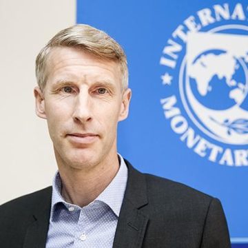 Введение военного положения не ограничивает сотрудничество МВФ с Украиной, – Люнгман