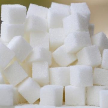 Узбекистан отказался принимать сахар с Украины