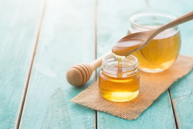 Веские аргументы, почему стоит употреблять мед перед сном