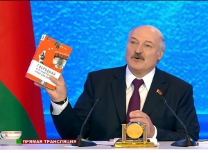 Путин двусмысленно ответил на жалобы Лукашенко и призывы к “расправе” над блогерами, Telegram и росСМИ