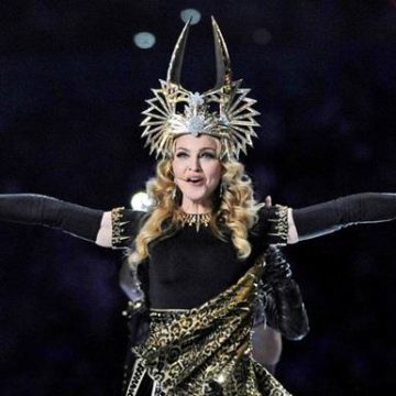 Организаторы Евровидения подписали контракт с Мадонной